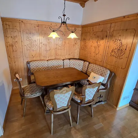 公寓 Aussergewoehnliche 5 Penthouse In *